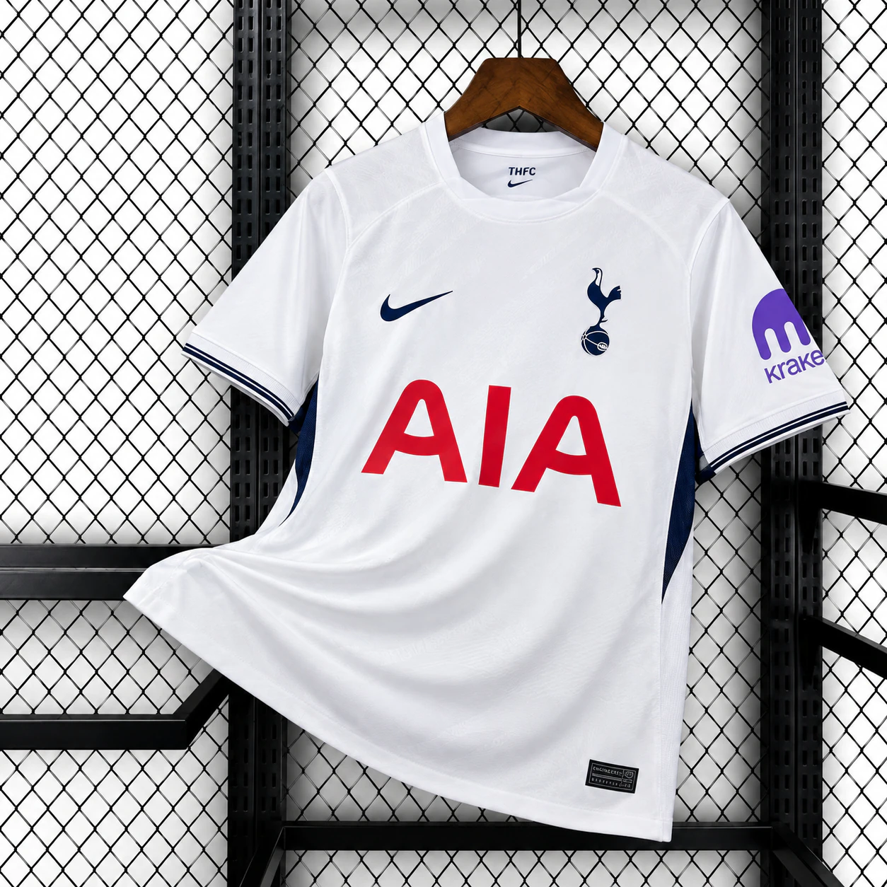 Tottenham casa 26-27