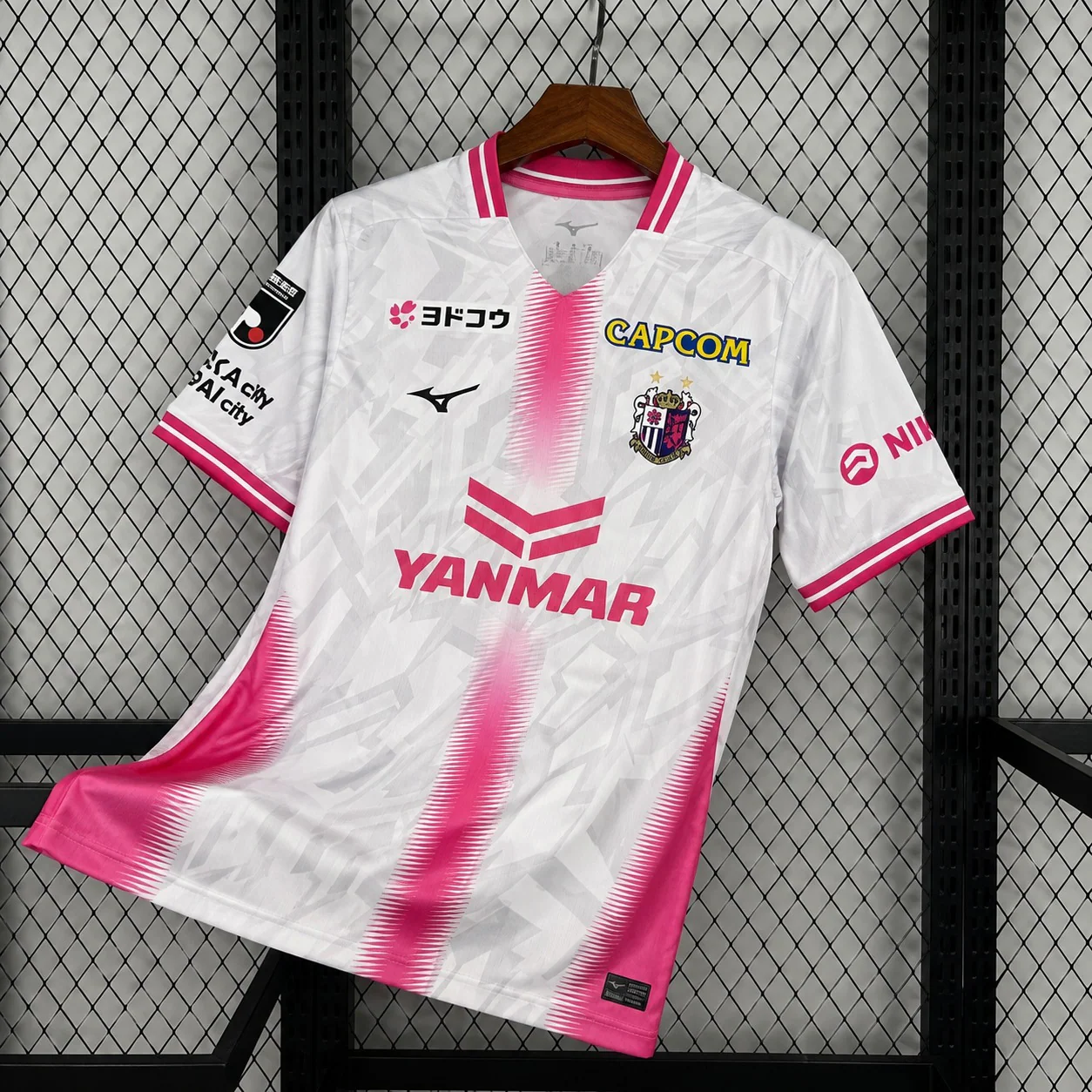 CEREZO OSAKA 26-27