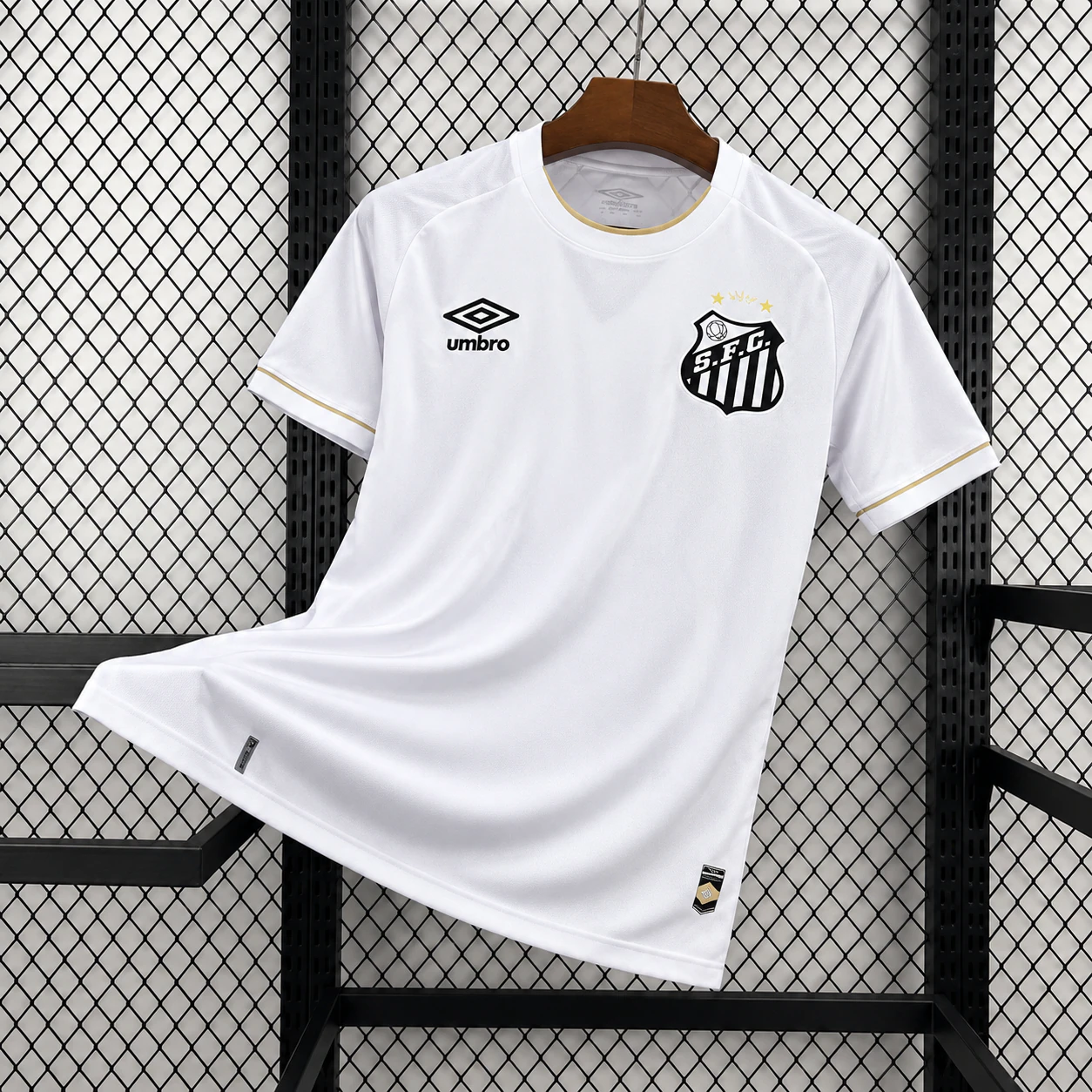 Santos Casa 26-27