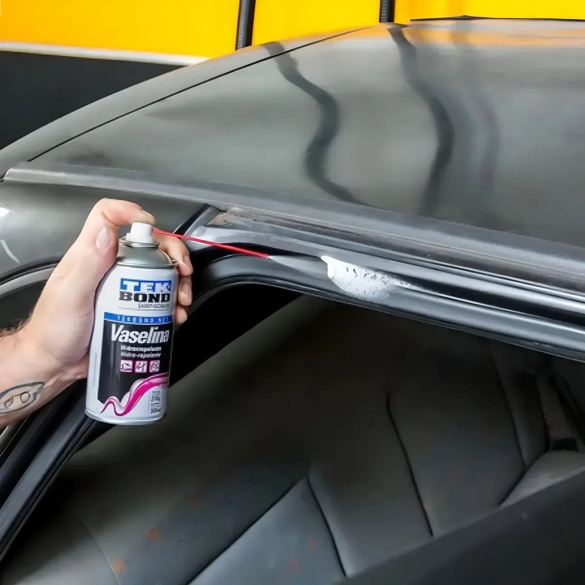 Vaselina Hidrorrepelente Spray Tekbond 300ml Automotivo – foto 4