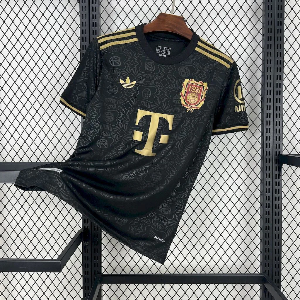 BAYERN DE MUNIQUE 125 ANOS PRETA